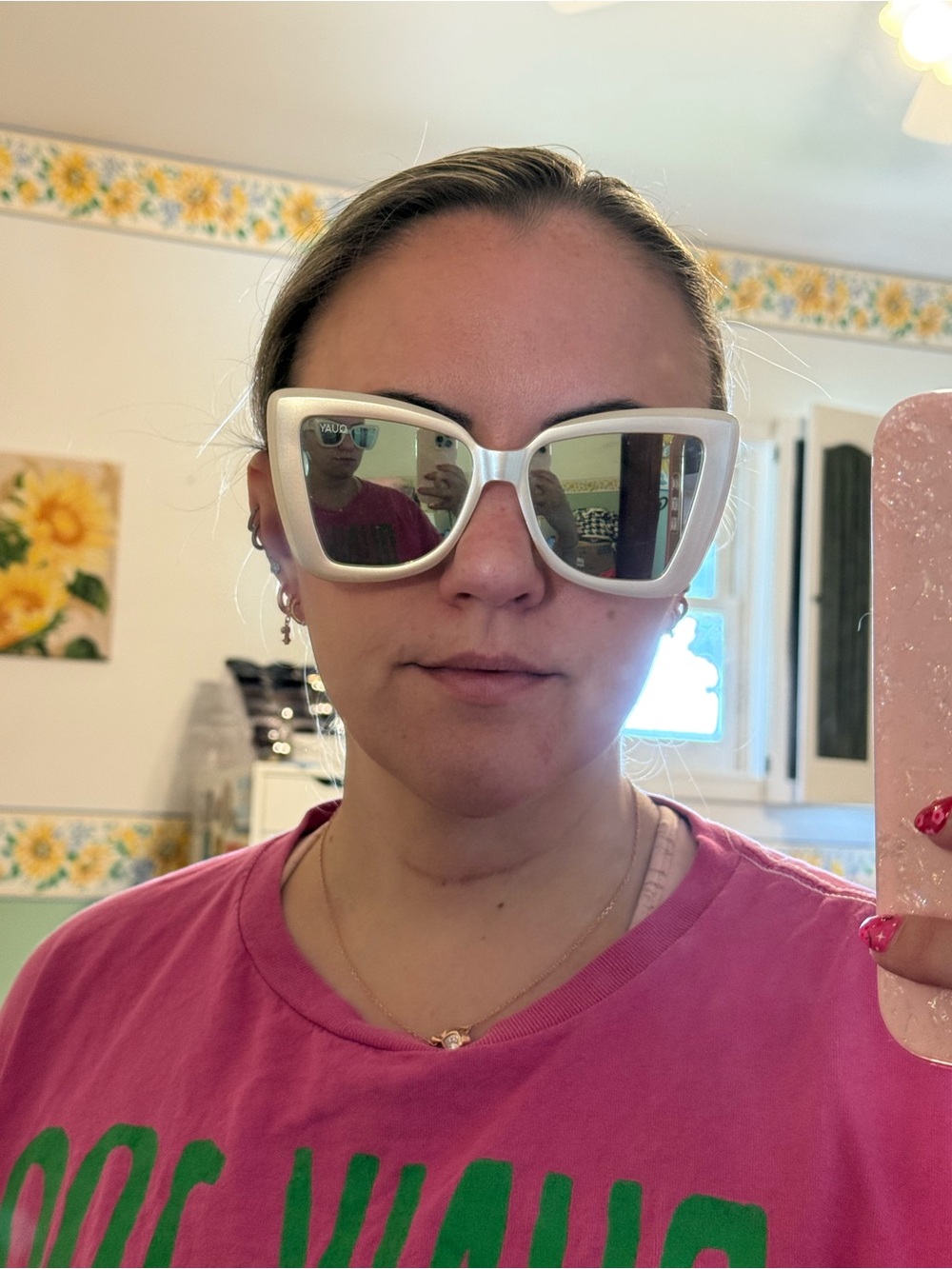 QUAY chain reaction white sunglasses